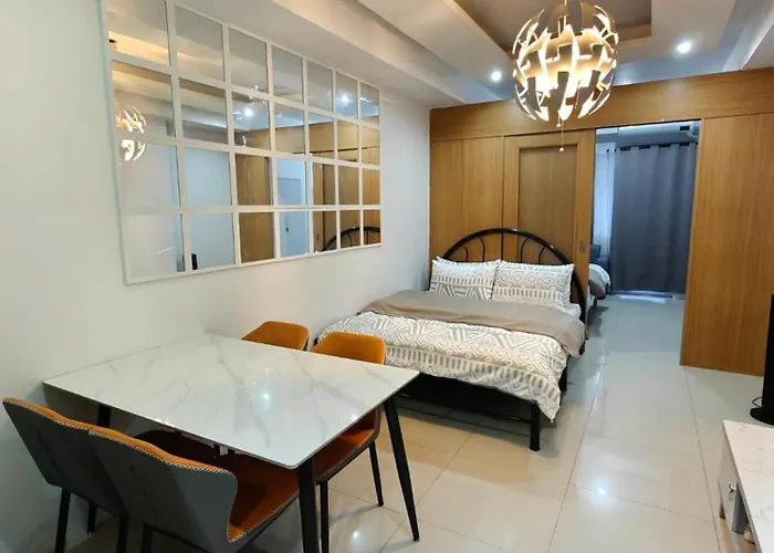 Aparthotel Kathys Crib Moa View At Shell 4*